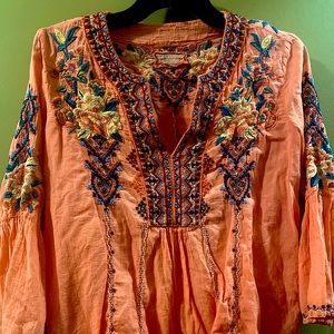 Johnny was Workshop peach bell sleeve blouse